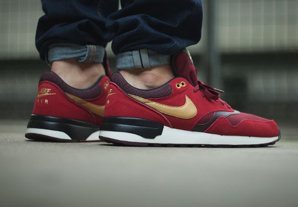 Nike Air Odyssey Gym Red Gold  (3)