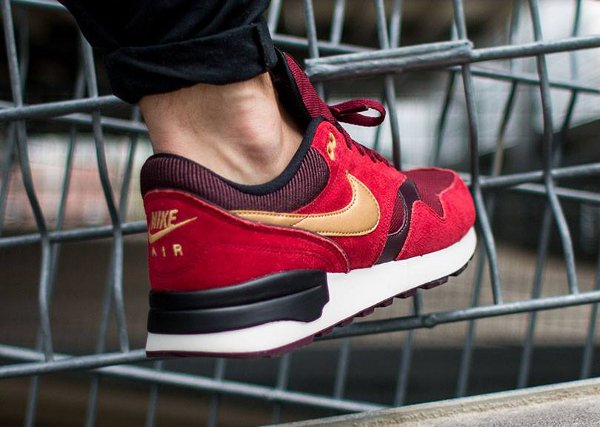 Nike Air Odyssey Gym Red Metallic Gold (4)