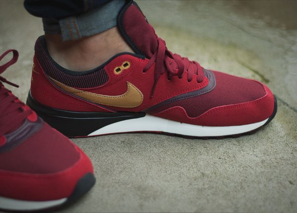 Nike Air Odyssey Gym Red Metallic Gold (5)