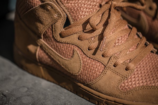 Nike Dunk High SB Premium Woven Ale Brown (2)