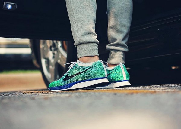 Nike Flyknit Racer Green Strike (7)