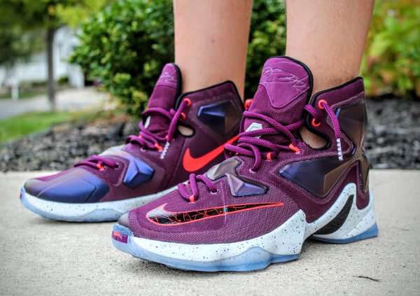 Nike LeBron 13 Written in the Stars