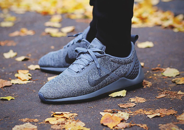 nike lunarestoa 2 se cool grey