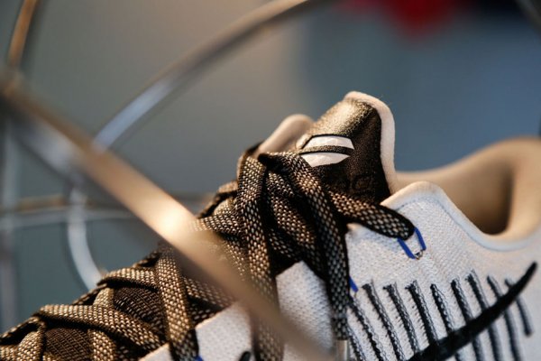 NikeLab Kobe X Flyknit White Black (1)