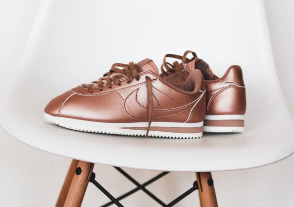 nike cortez leather rose gold