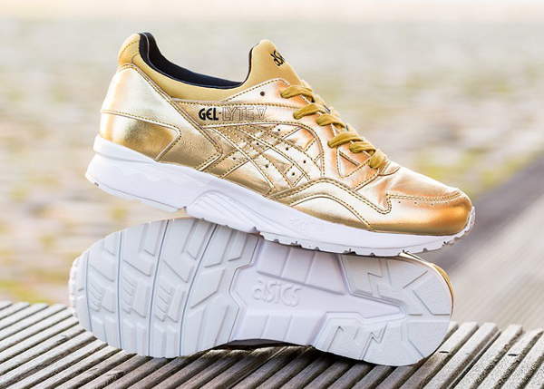 asics doré
