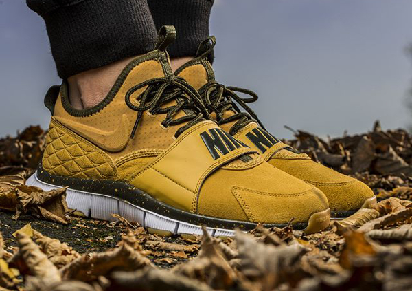 nike free ace leather wheat