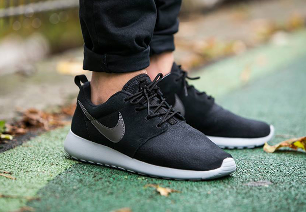 roshe run suede