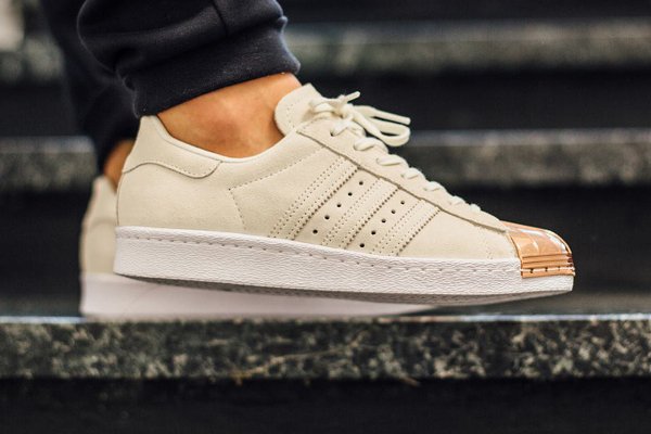 Adidas Wmns Superstar 80's Metal Toe Off White Copper Metallic (3)