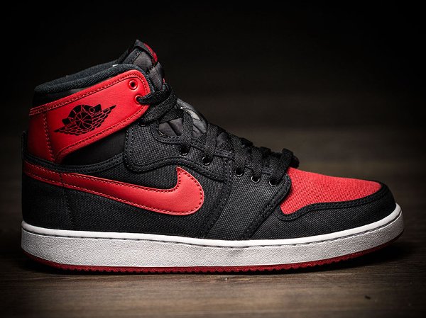 Air Jordan 1 KO High OG Bred pas cher (5)