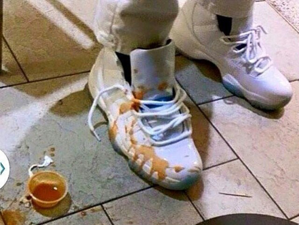Air Jordan 11 Columbia café renversé