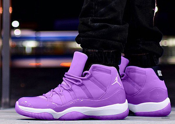 Air Jordan 11 Vivid Pink