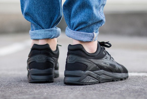 Asics Gel Kayano Evo Monochrome Triple Black (3)