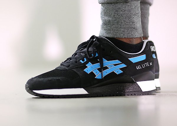 Asics Gel Lyte 3 Metro Black Atomic Blue pas cher (2)