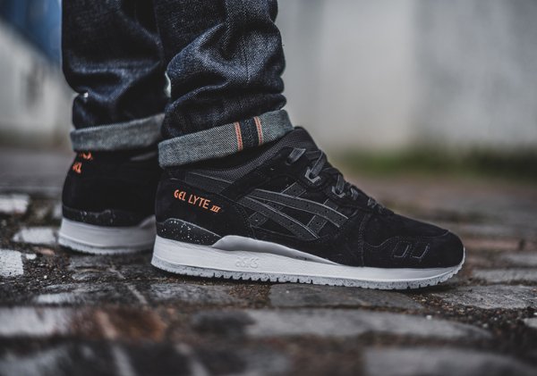 Asics Gel Lyte 3 Suede Rose Gold Black pas cher (2)