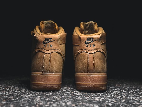 Basket Nike Air Force One Hi 07 LV8 Flax Wheat (3)