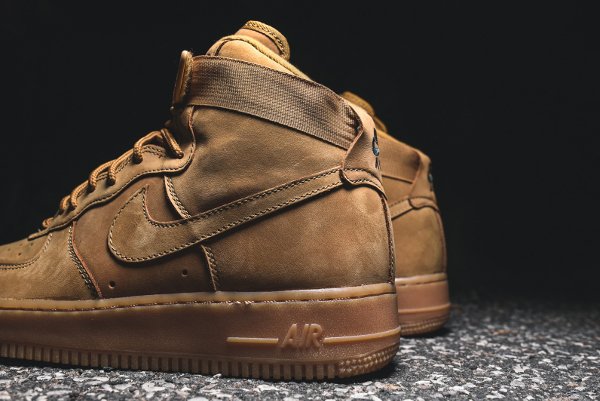 Basket Nike Air Force One Hi 07 LV8 Flax Wheat (5)