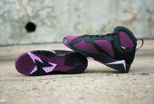 Basket Nike Air Jordan 7 Black Fuchsia Glow Mulberry Wolf Grey (femme) (5)