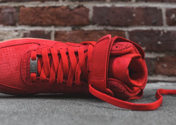 air force rouge daim