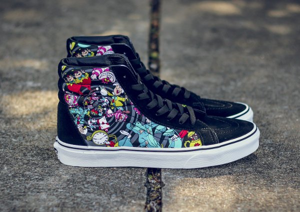 Disney x Vans Sk8 Hi Rabbit Hole (Alice in Wonderland) (8)