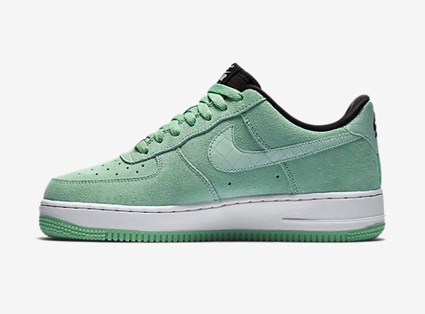 Nike Air Force 1 '07 Seasonal Enamel Green (10)