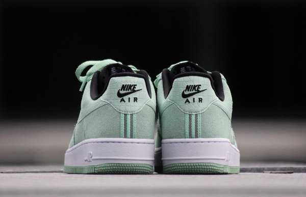 Nike Air Force 1 '07 Seasonal Enamel Green pas cher (6)