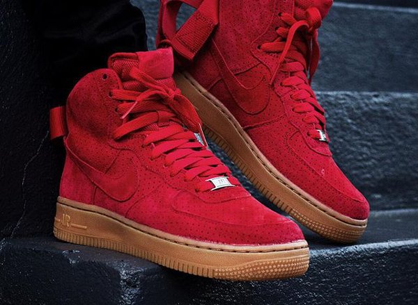 Nike Air Force 1 High Suede Red Gum (3)