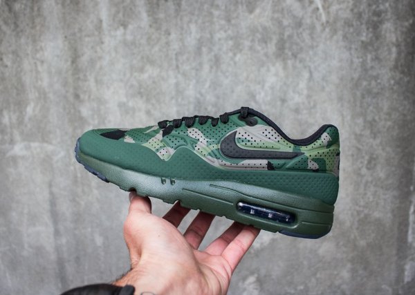 Nike Air Max 1 Ultra Moire Carbon Green imprimé camouflage vert (11)