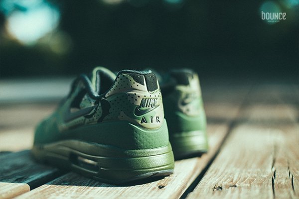 Nike Air Max 1 Ultra Moire Carbon Green imprimé camouflage vert (3)