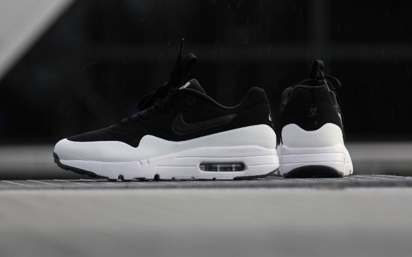 Nike Air Max 1 Ultra Moire Split 'Black White (3)