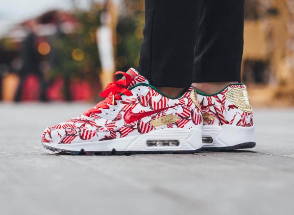 Nike Air Max 90 Christmas Gift Wrapped QS pas cher (1)