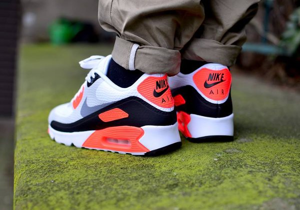 Nike Air Max 90 Ultra Essential OG Infrared (9)