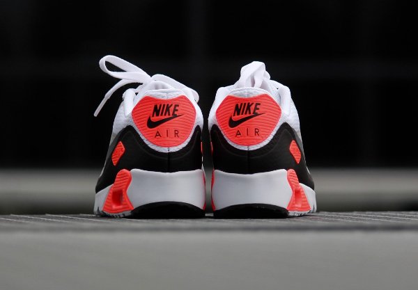 Nike Air Max 90 Ultra Essential OG Infrared pas cher (6)