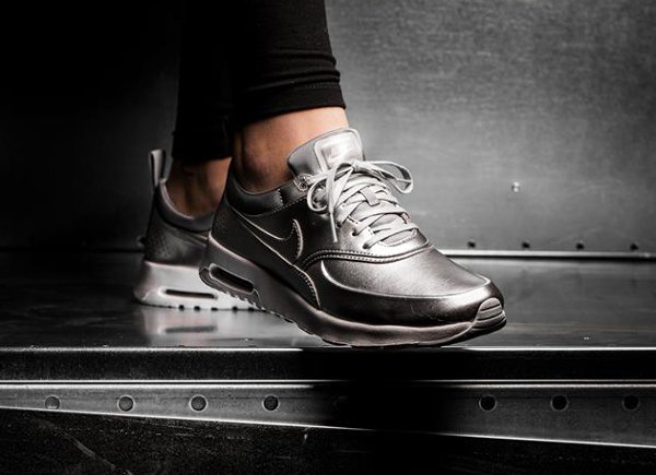 Nike Air Max Thea PRM Metallic Silver pa cher pour femme (4)