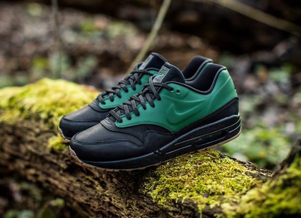 Nike Air Max VT Gorge Green Gum QS (2)