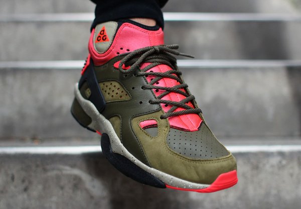 Nike Air Mowabb ACG Militia Green pas cher (1)