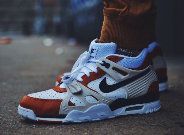 Nike Air Trainer 3 Medicine Ball 2015 (@jamrock_nyc)