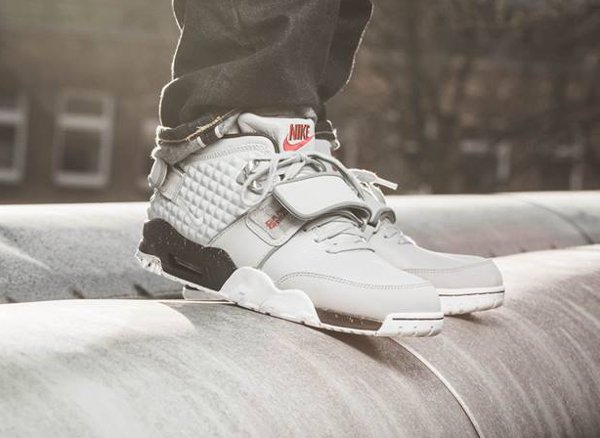 Nike Air Trainer V Cruz Wolf Grey Silver pas cher (3)