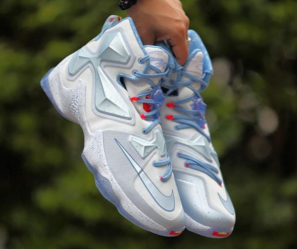 Nike Lebron 13 Christmas Fierce Midwest winters (1)