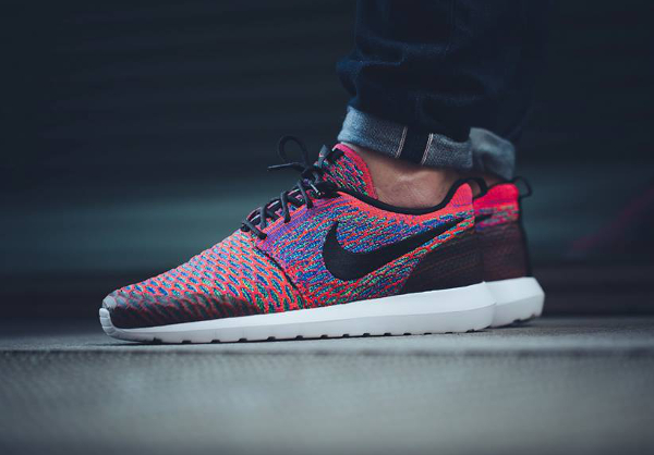 Nike Roshe Flyknit NM SE Bright Crimson pas cher (1)