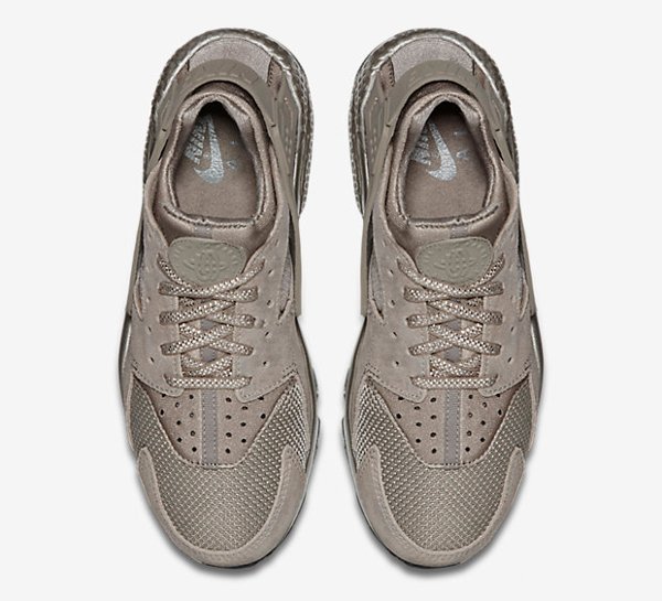 Nike Wmns Air Premium Huarache Run Iron pour femme (11)