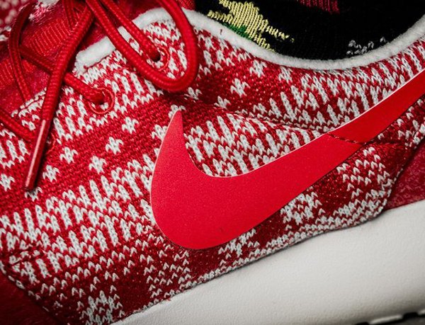 Nike Wmns Roshe One Winter University Red (6)