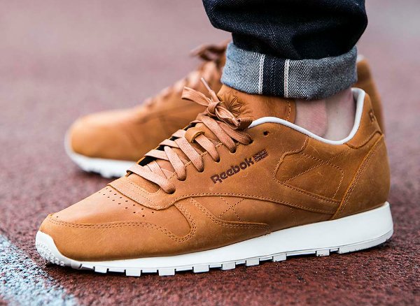 Reebok Classic Leather Lux PW Rusty Beige pas cher (2)