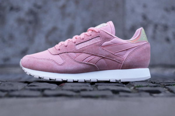 reebok classic transform rose