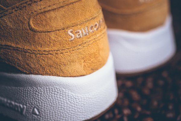 Saucony Shadow 6000 Suede Caramel Gum (6)