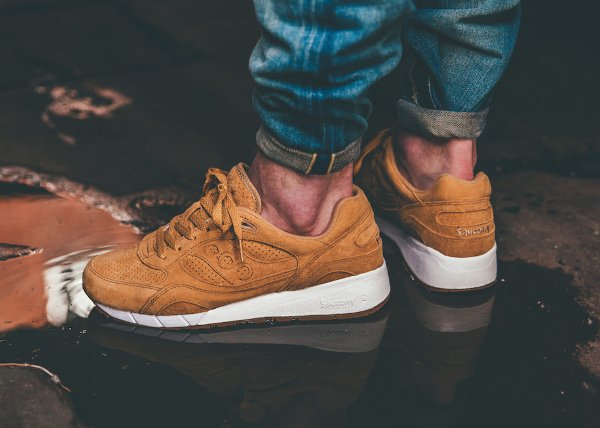 Saucony Shadow 6000 Suede Irish Coffee Whiskey Gum (1)