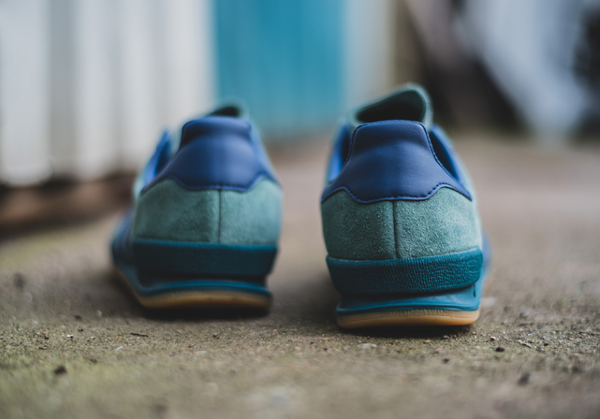 Adidas originals jeans mkii vista green dark blue sale