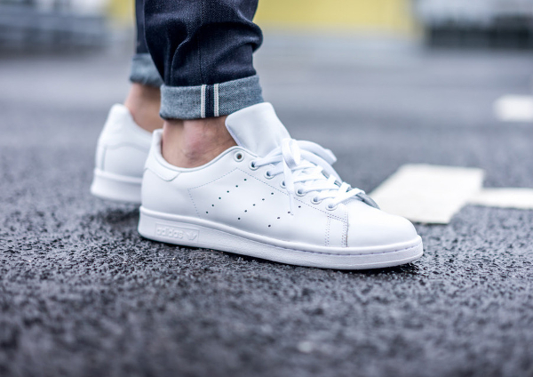 La Adidas Stan Smith 'blanche' Triple White en 8 images