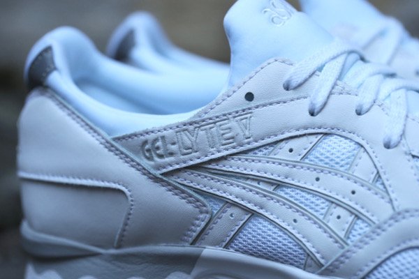 Asics Gel Lyte 5 Lights Out blanche (2)