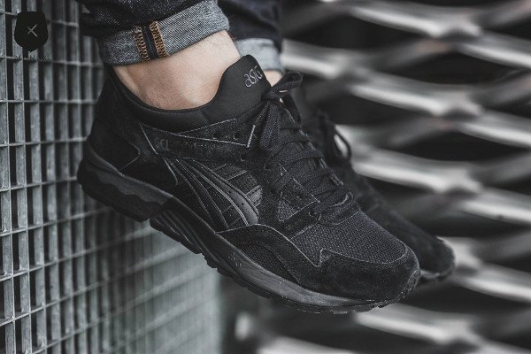 Asics Gel Lyte V Lights Out Black pas cher (3)